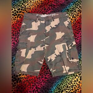 Vintage men camo Cargo Jorts